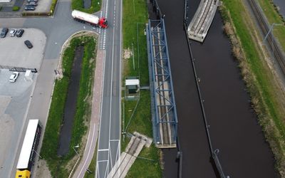Coevorden — Aerial view of 2017-opened railway swing bring in Coevorden (2023).jpg
