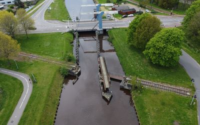 Coevorden — Aerial view of Monierbrug and old railway swing bridge in Coevorden (2023).jpg
