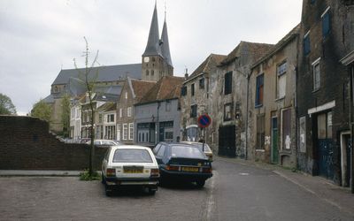 Deventer — Afbraak Daim, richting Roggestraat, Bergkerk - Deventer - 20355859 - RCE.jpg