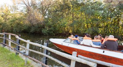 Waarom toeristen uit Amsterdam Limburg per boot moeten ontdekken