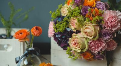 De tijdloze schoonheid van kunstbloemen in jouw huis
