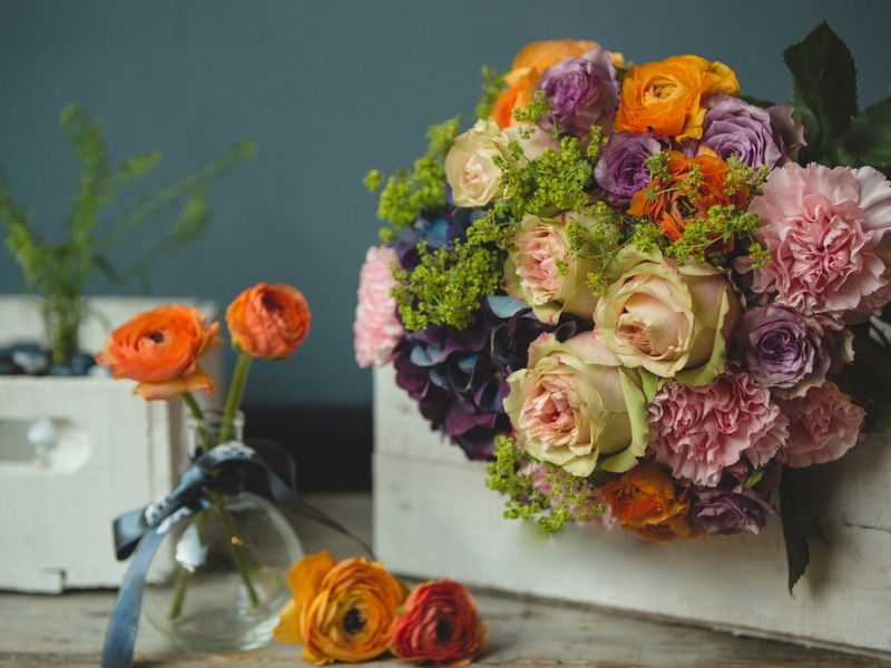 De tijdloze schoonheid van kunstbloemen in jouw huis