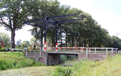 Almelo — Brug Kanaal-Almelo-Nordhorn.JPG