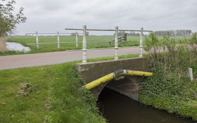 Dijk en Waard — Brug bij Kerkweg 26, Veenhuizen.jpg