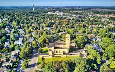 Hilversum — City Hall, Media Park, Hilversum, North Holland.jpg