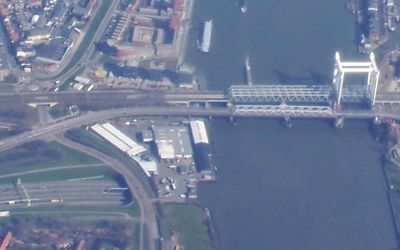 Zwijndrecht — Drechttunnel - Dordrecht 20040313.jpg