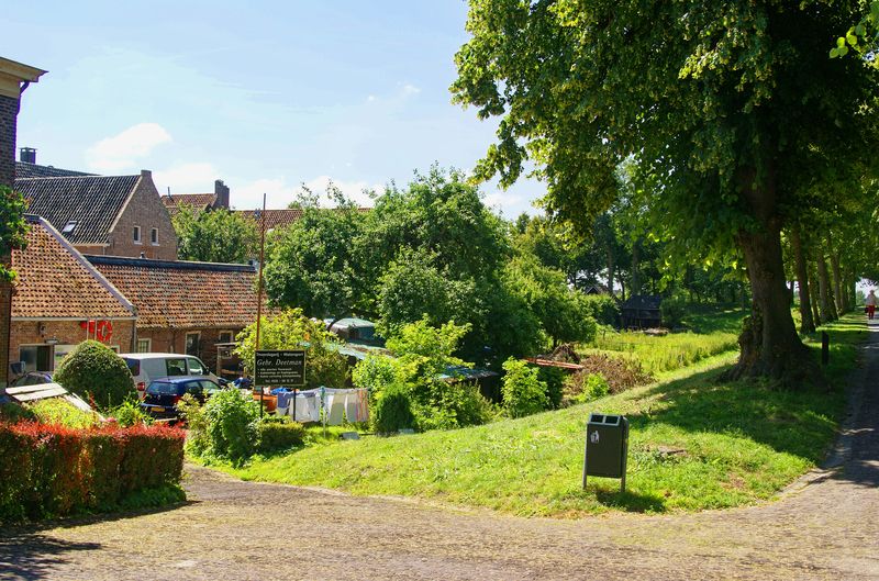 Harderwijk — Elburg - Noorderwal - At the Vischpoort 04.jpg