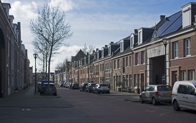Helmond — Helmond Brandevoort Statenlaan seen from Herselsestraat to the west.jpg