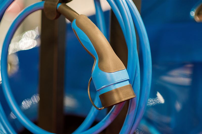 Laadpaal Oss-Van-Creij-Elektrotechniek kopie