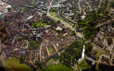 Harderwijk — Luchtfoto Harderwijk centrum (edited).jpg