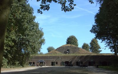 Houten — Lunet aan de Snel bij Fort Honswijk bij Schalkwijk in de gemeente Houten.jpg