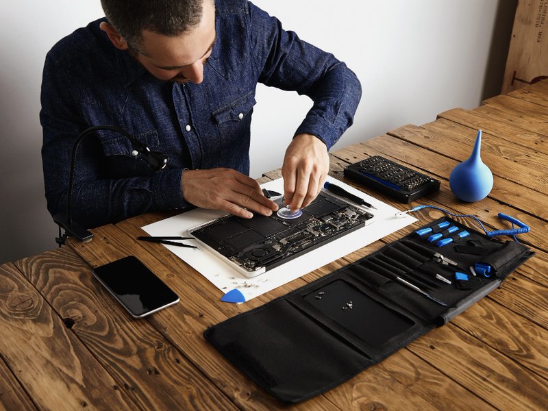 Macbook reparatie nodig in Breda? Hier moet je op letten