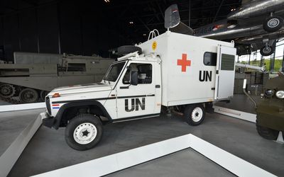 Soest — Mercedes-Benz ambulance Nationaal Militair Museum 2019.jpg