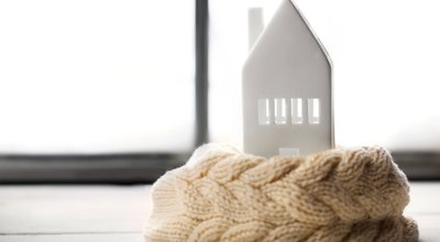 Denk bij spouwmuurisolatie in Nijmegen om vochtwerende materialen