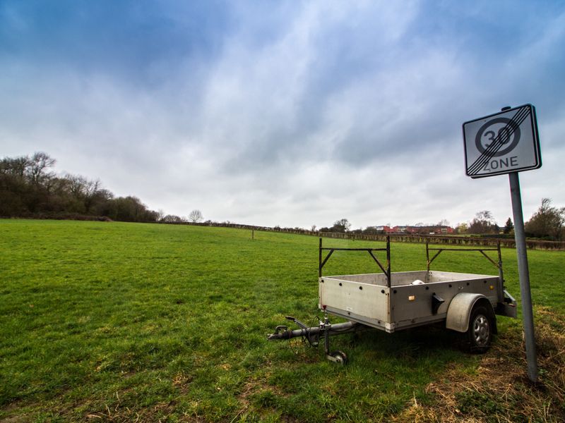 Kipper kiezen: enkelas of tandem bij jouw klus?