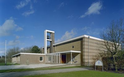 Noordoostpolder — Overzicht kerk, thans Museum Nagele - Nagele - 20329825 - RCE.jpg