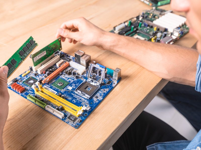 Pre built pc kopen in Den Haag