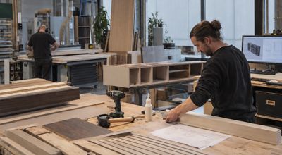 Van werkplaats naar interieur: hoe digitale productie maatwerk in Rotterdam verandert