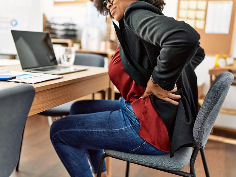 Rugklachten in de stad: waarom steeds meer Rotterdammers naar een chiropractor stappen