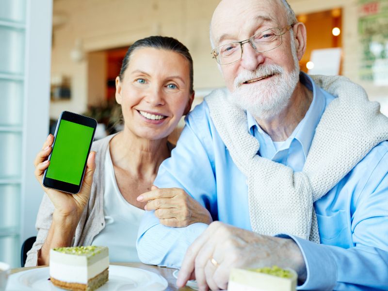 Senioren Smartphone kopen in Rotterdam: rustig oriënteren in een stad die beweegt