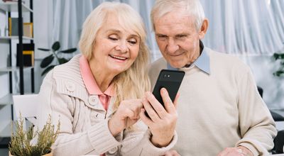 Telefoons voor senioren in Leiden: rustig kijken wat bij uw gebruik past