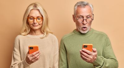 Telefoons voor senioren in Pijnacker, Nootdorp en omgeving: duidelijk onderweg en vertrouwd bereikbaar