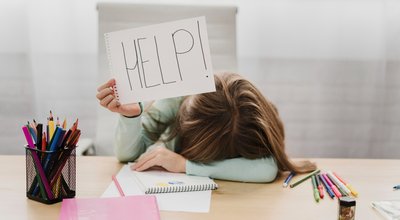 Huiswerkstress neemt toe: steeds meer leerlingen kiezen voor begeleiding buiten school