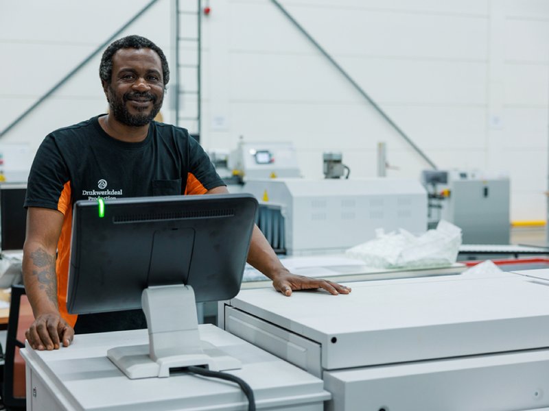 Drukwerkdeal vernieuwt machinepark: minder inkt & energieverbruik, meer snelheid & kwaliteit