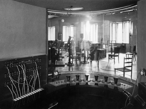 Rivierenland Radio: entertainment dat verbindt en ontspant